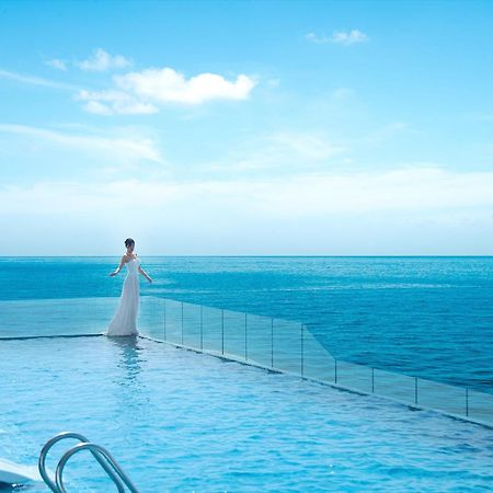 Vias Hotel Vung Tau - Transportation Included Экстерьер фото Infinity pool at the hotel