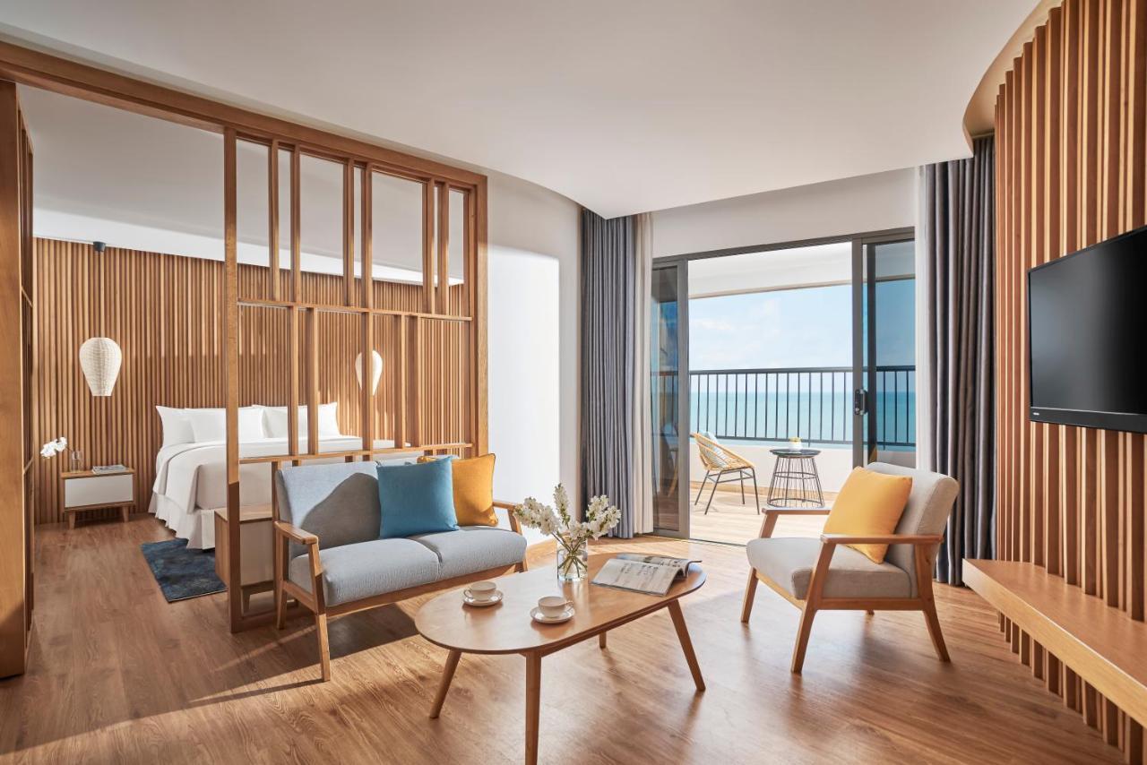 Vias Hotel Vung Tau - Transportation Included Экстерьер фото Deluxe Suite