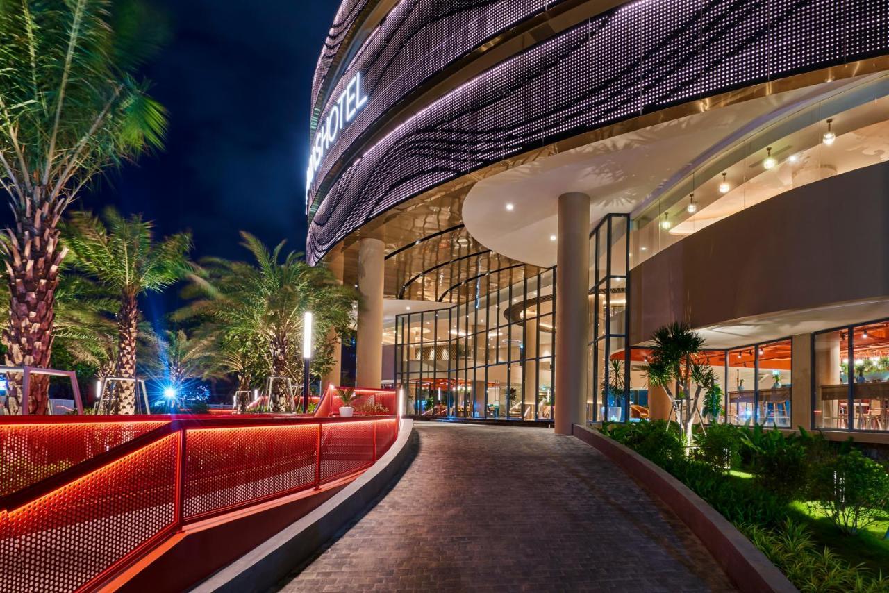 Vias Hotel Vung Tau - Transportation Included Экстерьер фото The entrance of the mall