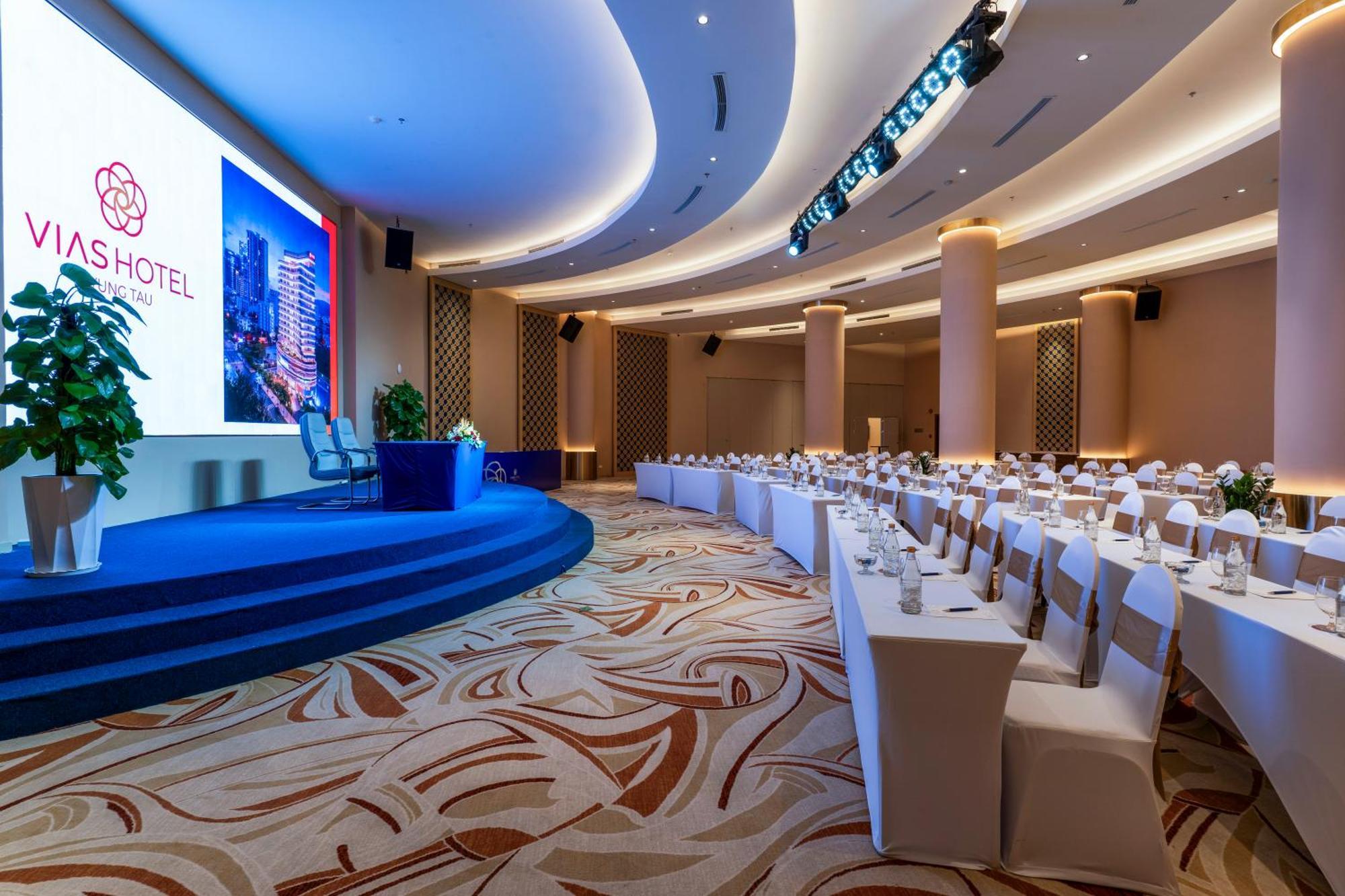 Vias Hotel Vung Tau - Transportation Included Экстерьер фото